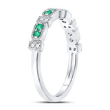 10kt White Gold Womens Round Emerald Diamond Stackable Band Ring 1/4 Cttw